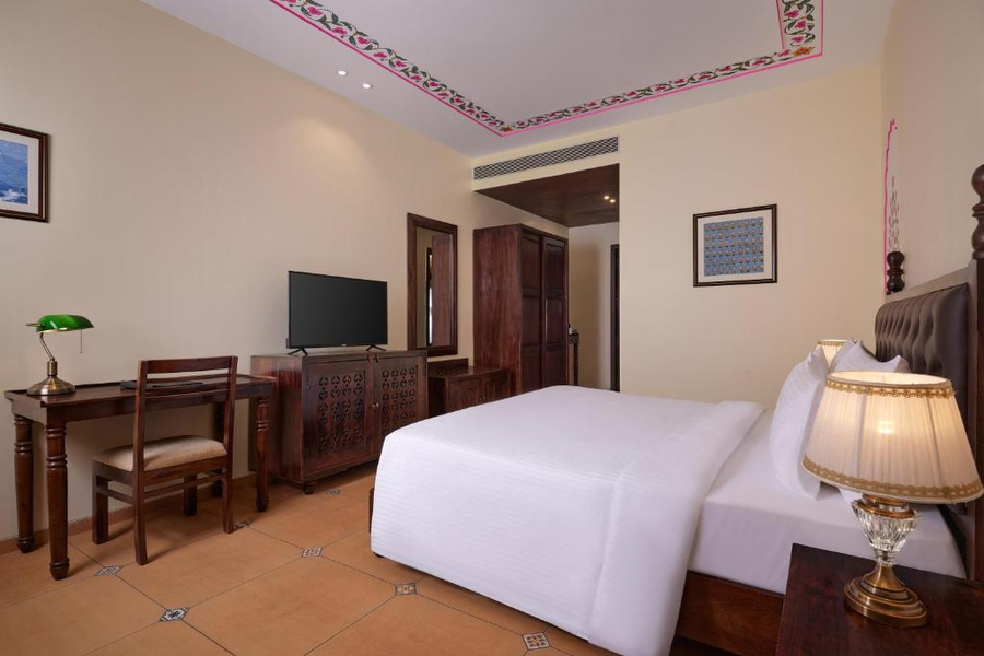 laxminarayan palace hotel vadodara by royal orchid hotels