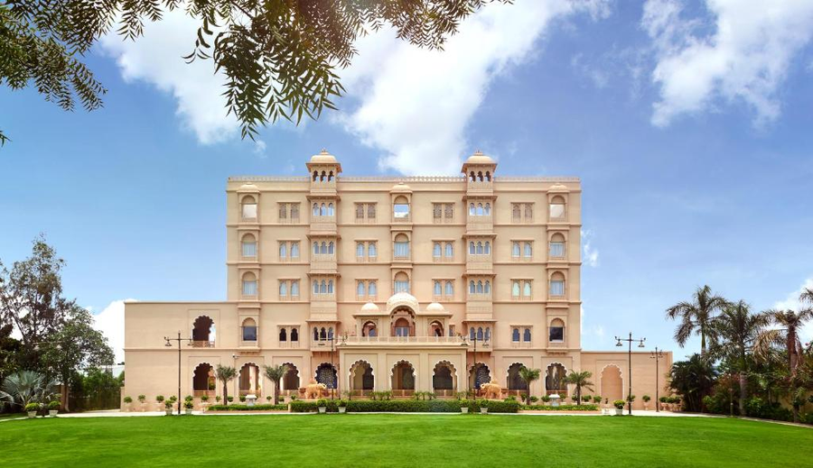 laxminarayan palace hotel vadodara by royal orchid hotels