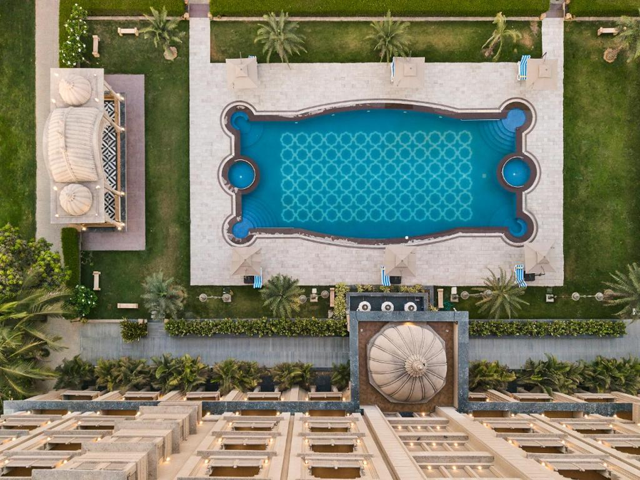 laxminarayan palace hotel vadodara by royal orchid hotels