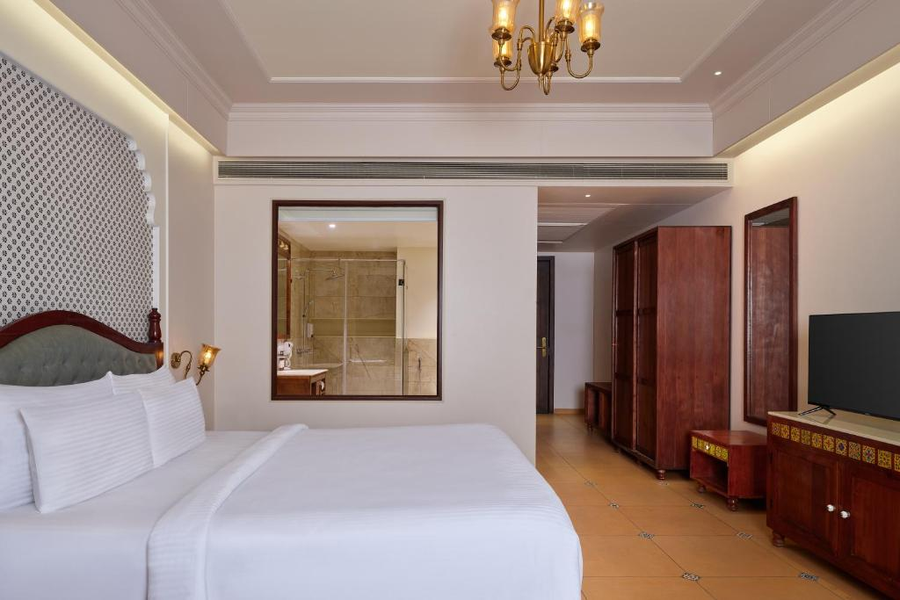 laxminarayan palace hotel vadodara by royal orchid hotels