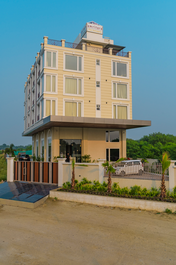 amritara the samagam kaithi varanasi