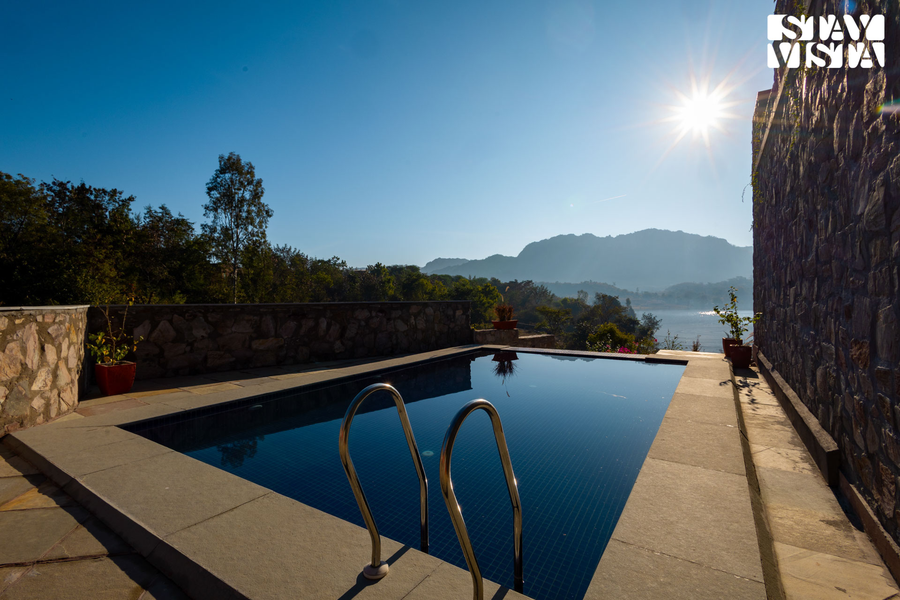 stayvista at saket loak by the lake