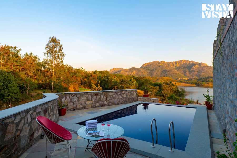 stayvista at saket loak by the lake