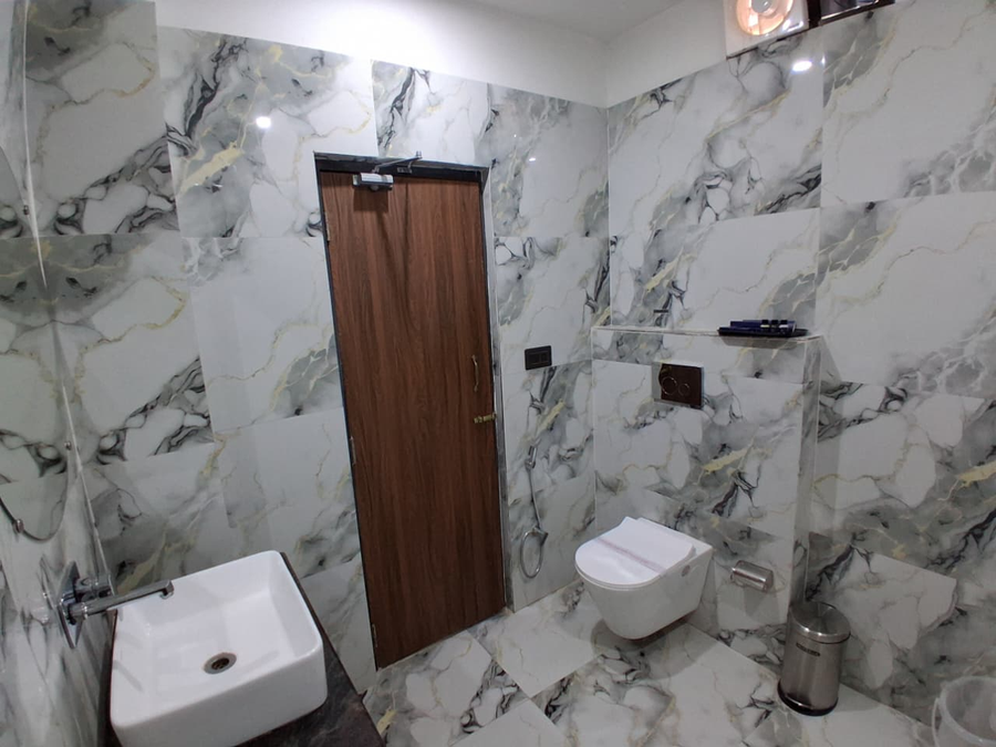 sks saffron suites