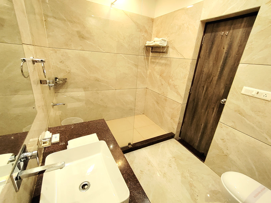 la savanna resort and spa by dl hotels and resorts