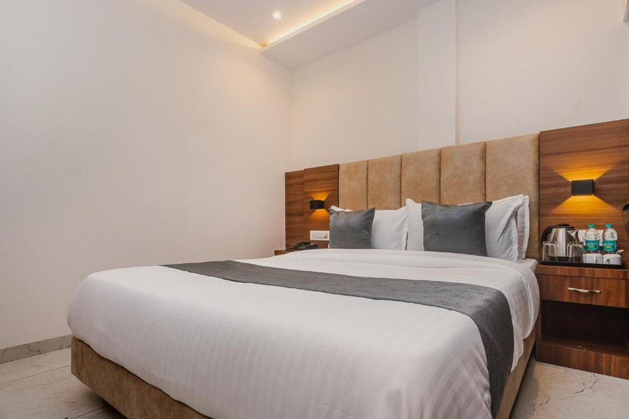hotel zillion international near us consulate b k c mumbai