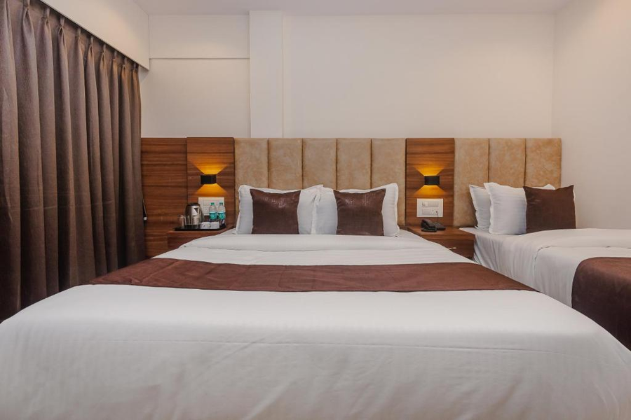 hotel zillion international near us consulate b k c mumbai
