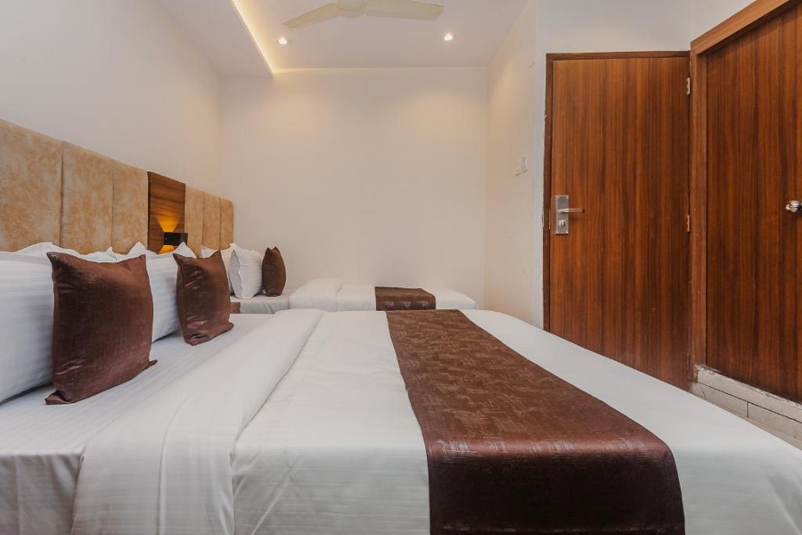 hotel zillion international near us consulate b k c mumbai