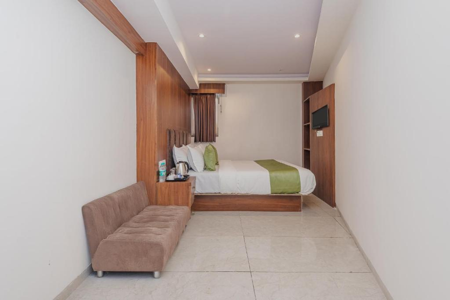 hotel zillion international near us consulate b k c mumbai