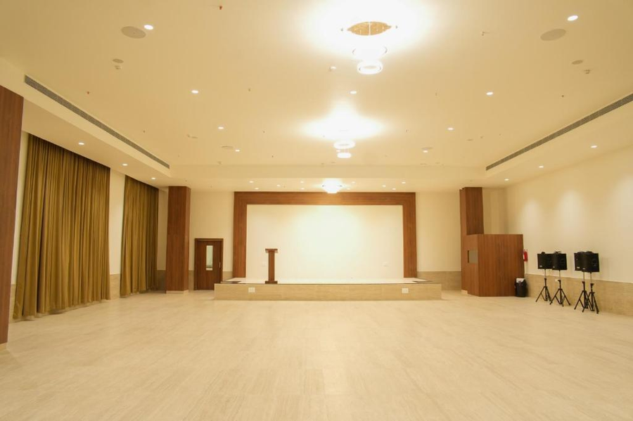 hotel the nature regency