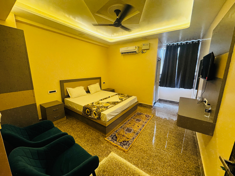 regal palace hotel and banquets