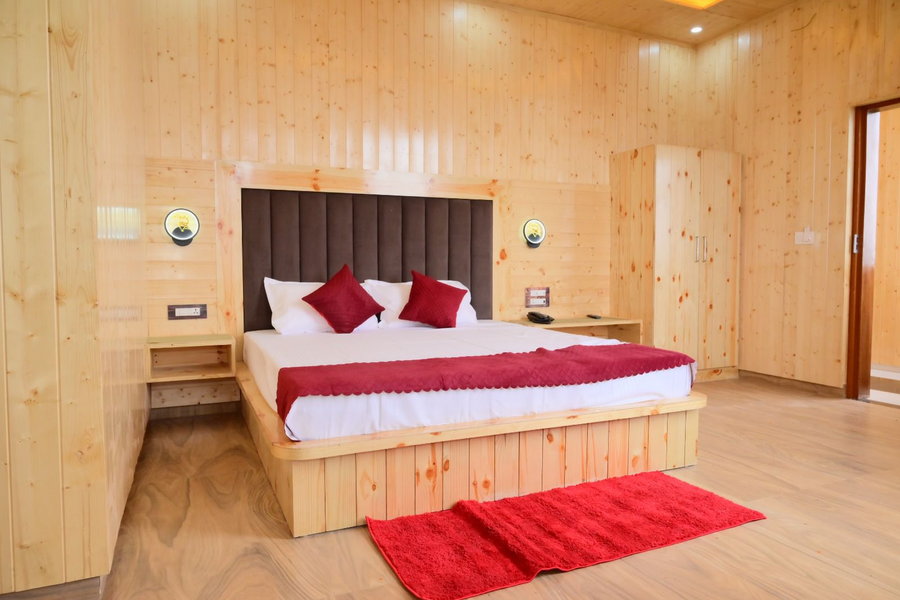 rahul hotel and restaurant
