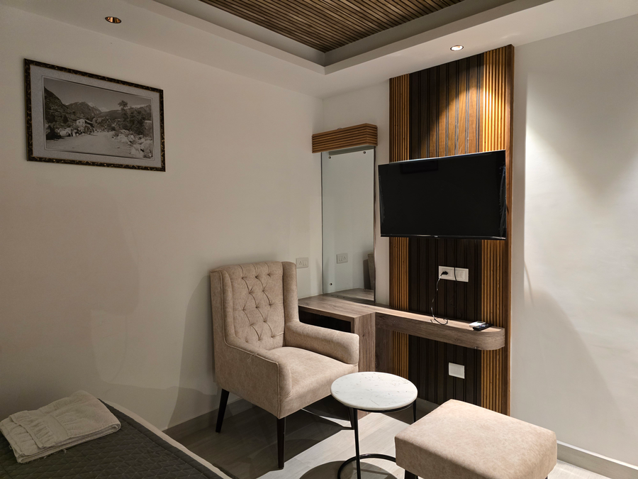 katson grand view manali