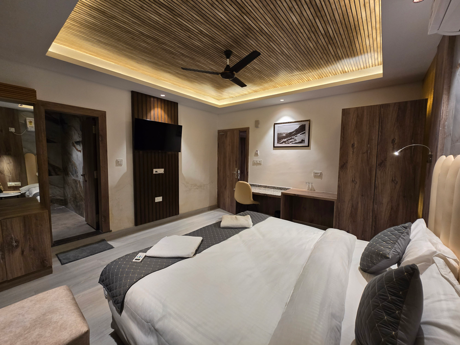 katson grand view manali