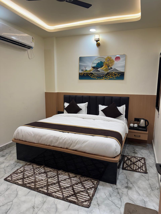hotel shri radhavan