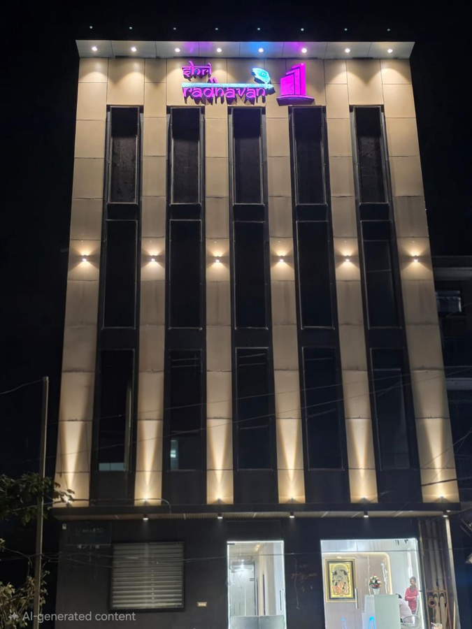 hotel shri radhavan