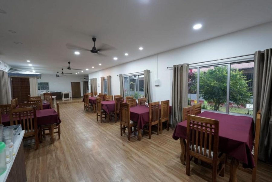 raj garden resort