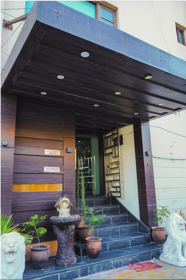 infinity hotel by kalra hotels