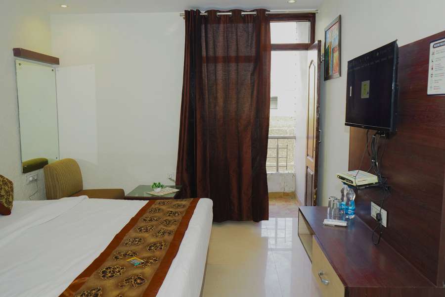 infinity hotel by kalra hotels
