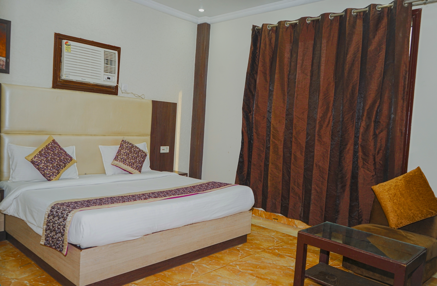 infinity hotel by kalra hotels