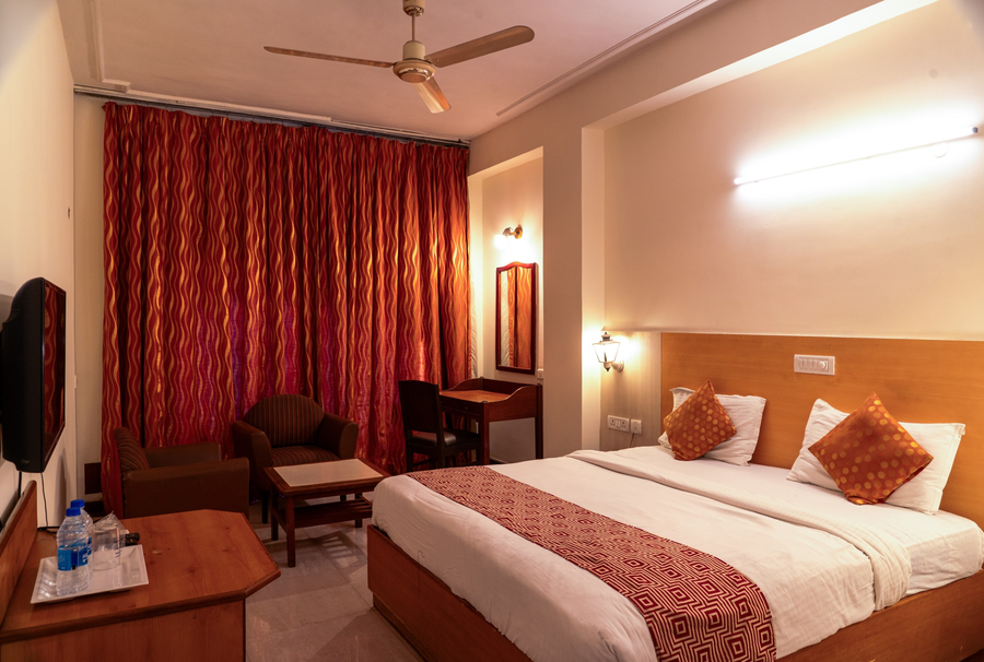 hotel belsons taj mahal