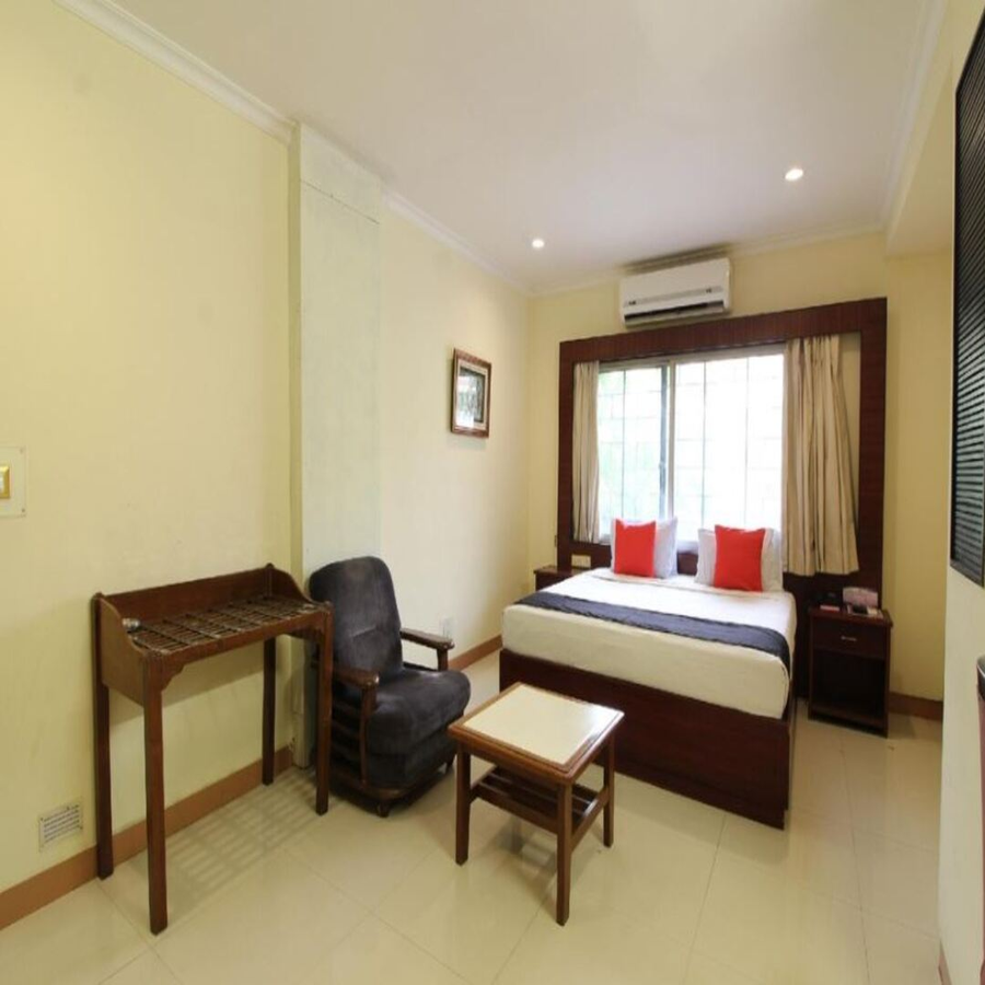 hotel belsons taj mahal