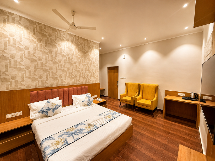 hotel aditya marine garden