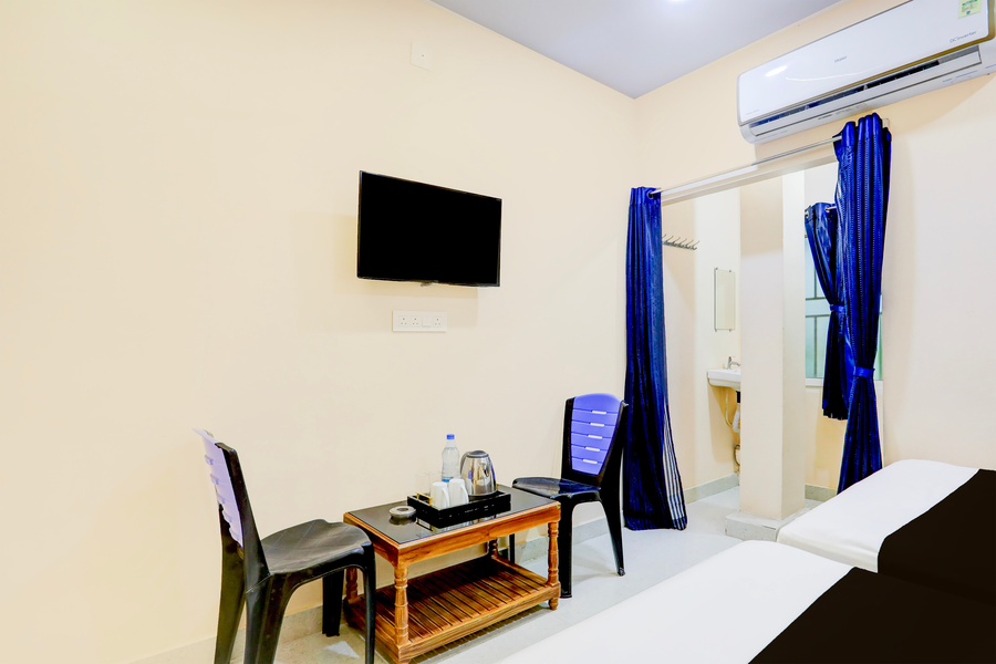 super hotel o yanam beach formerly tnr residency