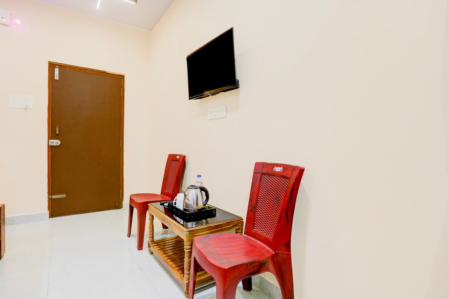 super hotel o yanam beach formerly tnr residency