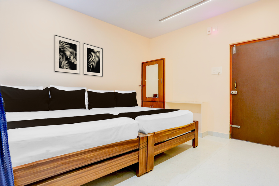 super hotel o yanam beach formerly tnr residency