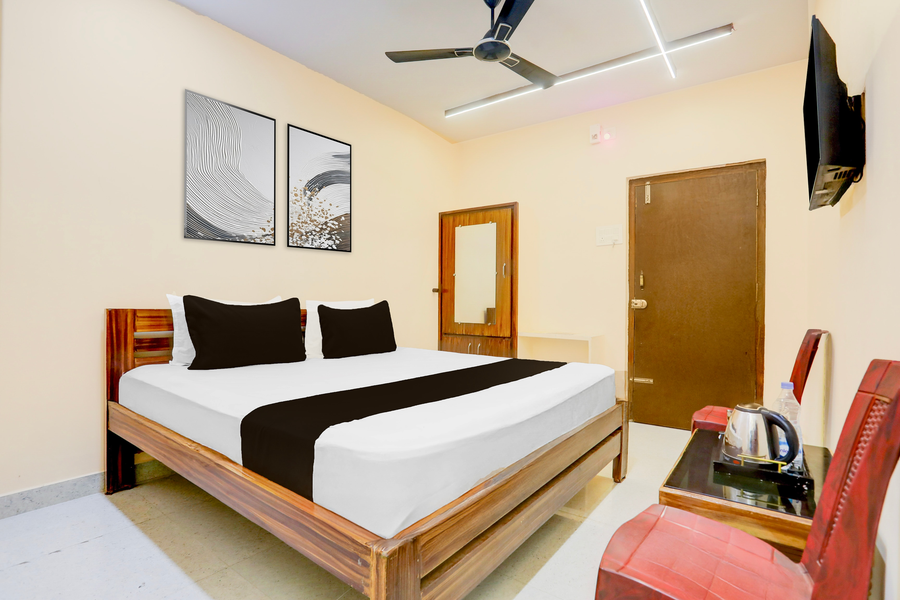 super hotel o yanam beach formerly tnr residency