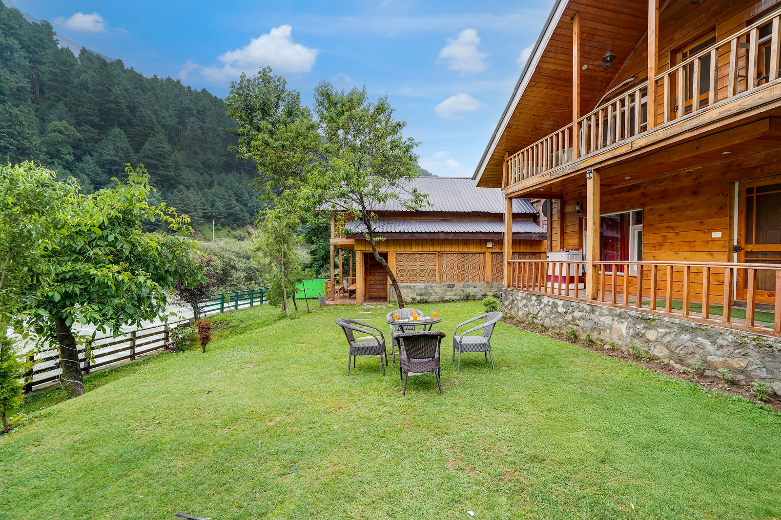 dancenter riverside lexus regency pahalgam