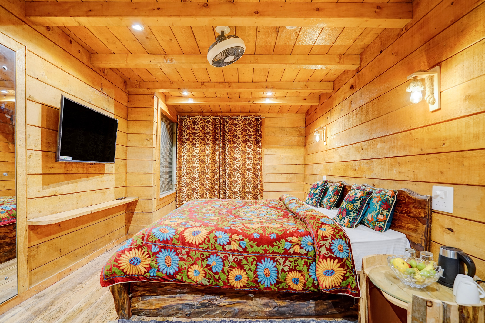 dancenter riverside lexus regency pahalgam