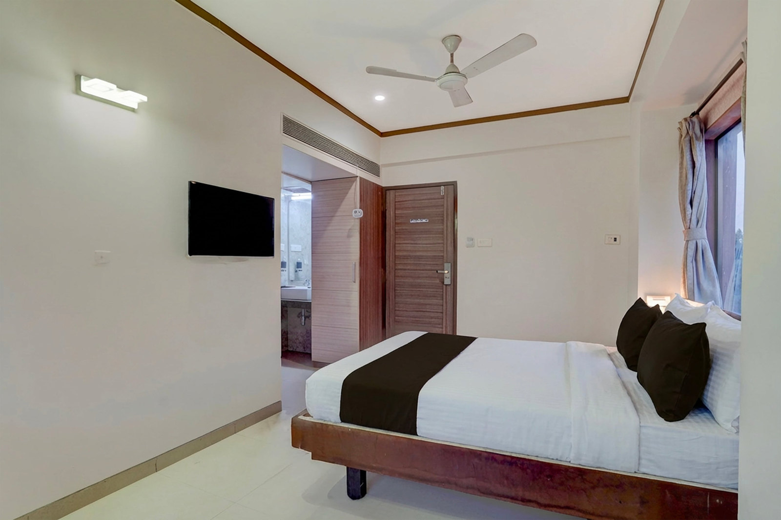 super townhouse oak pune railway station formerly kapil residency