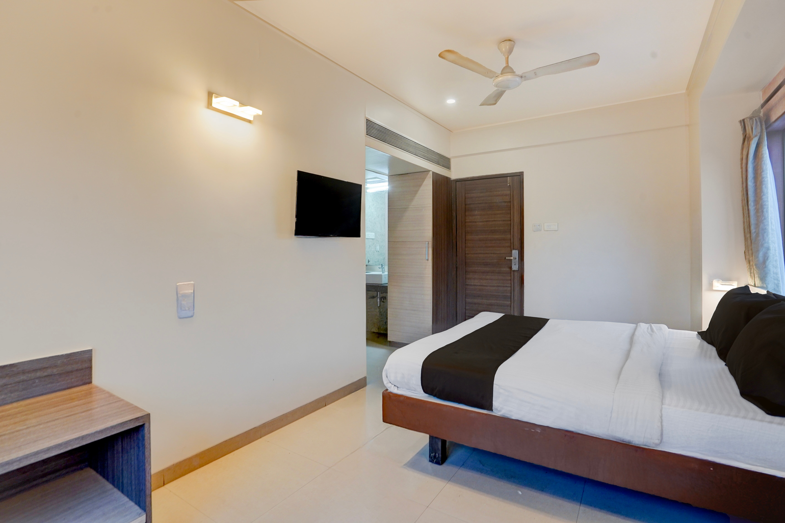 super townhouse oak pune railway station formerly kapil residency