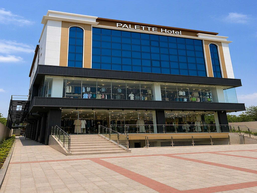 Palette Hotel Gonda,,4 star