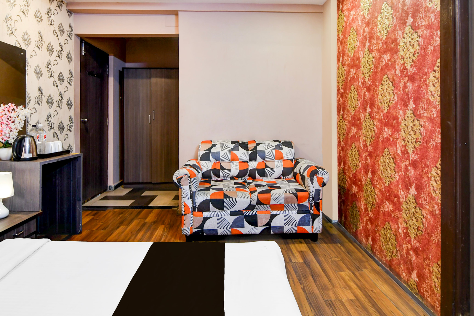 collection o circus avenue road formerly hotel rockstar