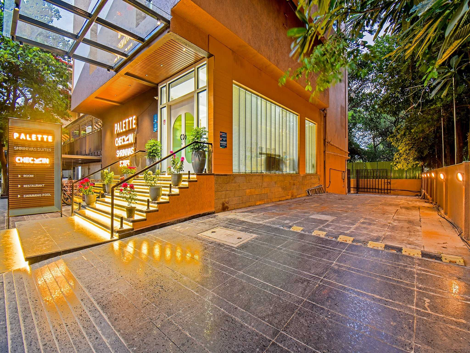 palette shrinivas suites baner pune
