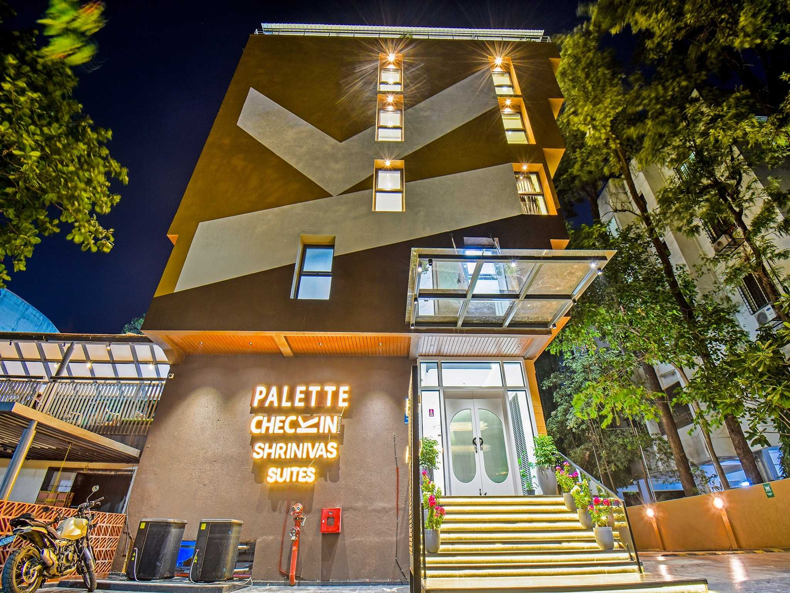 palette shrinivas suites baner pune