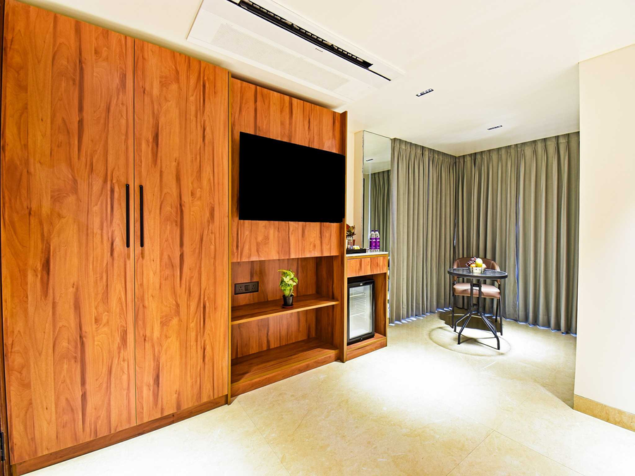 palette shrinivas suites baner pune