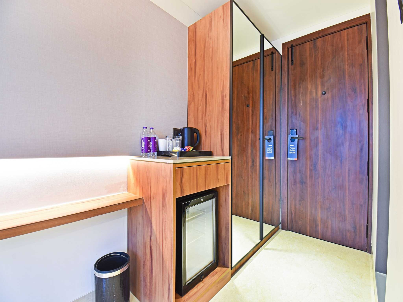 palette shrinivas suites baner pune