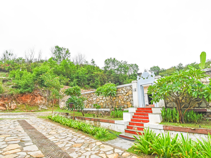dancenter parijat villas and suites with pvt pool udaipur nathdwara