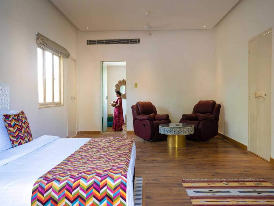 dancenter parijat villas and suites udaipur