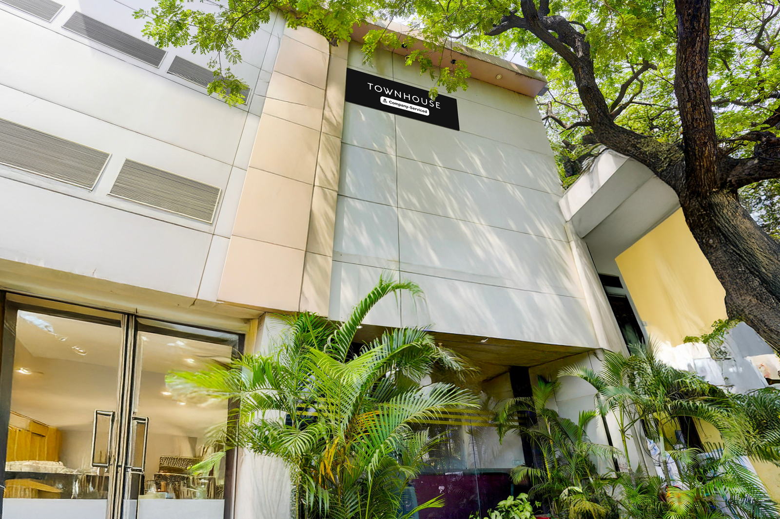 Super Townhouse Andheri Sakinaka Metro Formerly Hotel Amour,,3 star
