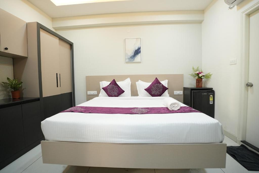 hotel flamount arka studios