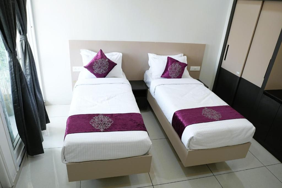 hotel flamount arka studios