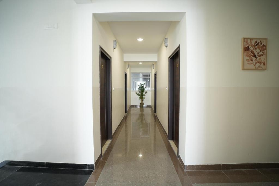 hotel flamount arka studios