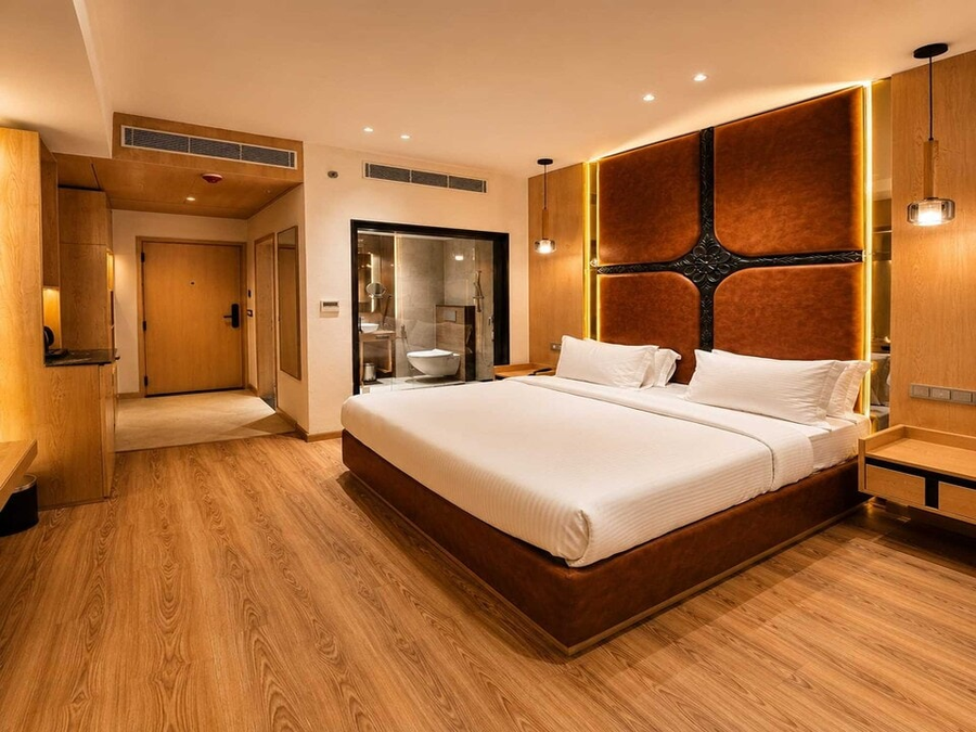 palette hotel amritsar airport road