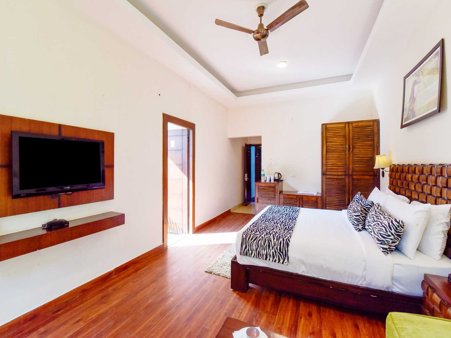 palette hotel amritsar airport road