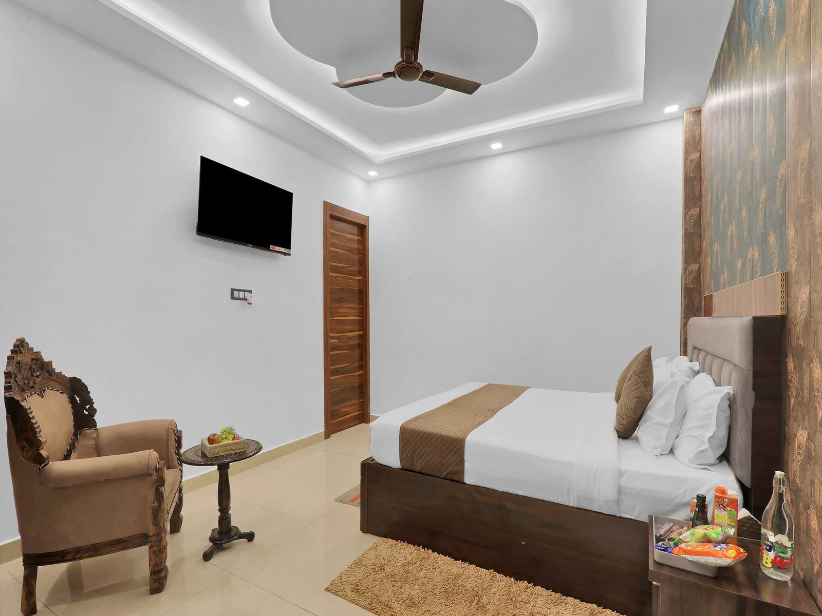 palette oraya greens by checkin kathauta lake lucknow